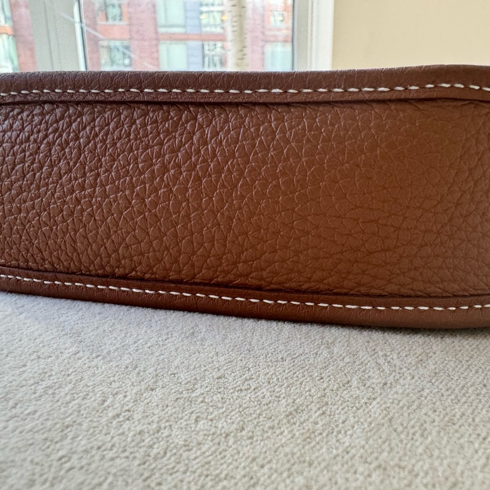 Hermes Mini evelyn bag in gold 2023 - Picture 5 of 8